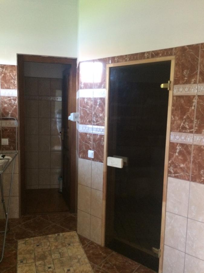 Bajusz Vendeghaz Hotel Tornyosnemeti ภายนอก รูปภาพ